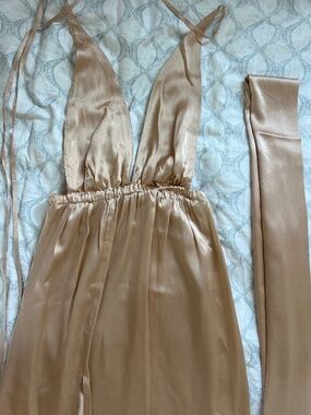 Sisters the Label Midi dress with a scarf